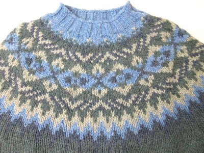 画像2: HARLEY OF SCOTLAND　FAIRISLE YORK CREW SWEATER　BIG SAIZE　     CEDER(グリーン/サックス)