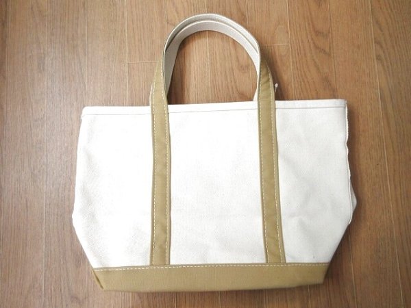 画像1: L.L.Bean   BOAT AND TOTE  OPEN-TOP    Medium 　　 Canyon Khaki (1)